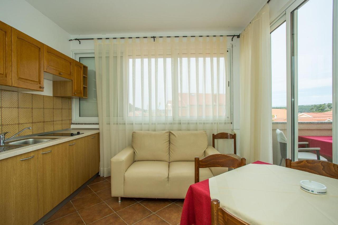 Apartments Nada Palit Exterior photo