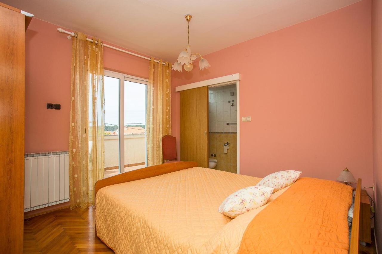 Apartments Nada Palit Exterior photo